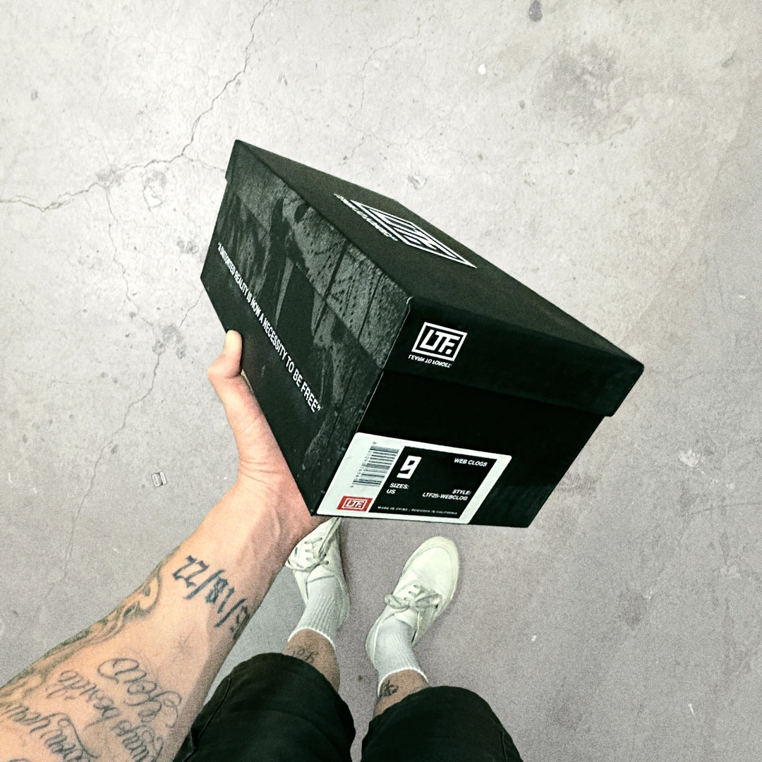 LTF SPIDERWEB MULE SHOE