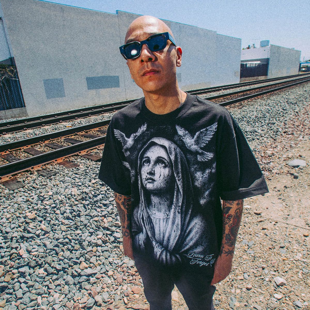 Pray Tee (Brown)