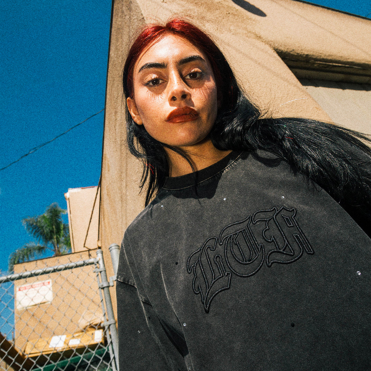 Arch Logo Rhinestone Tee (Vintage Wash)
