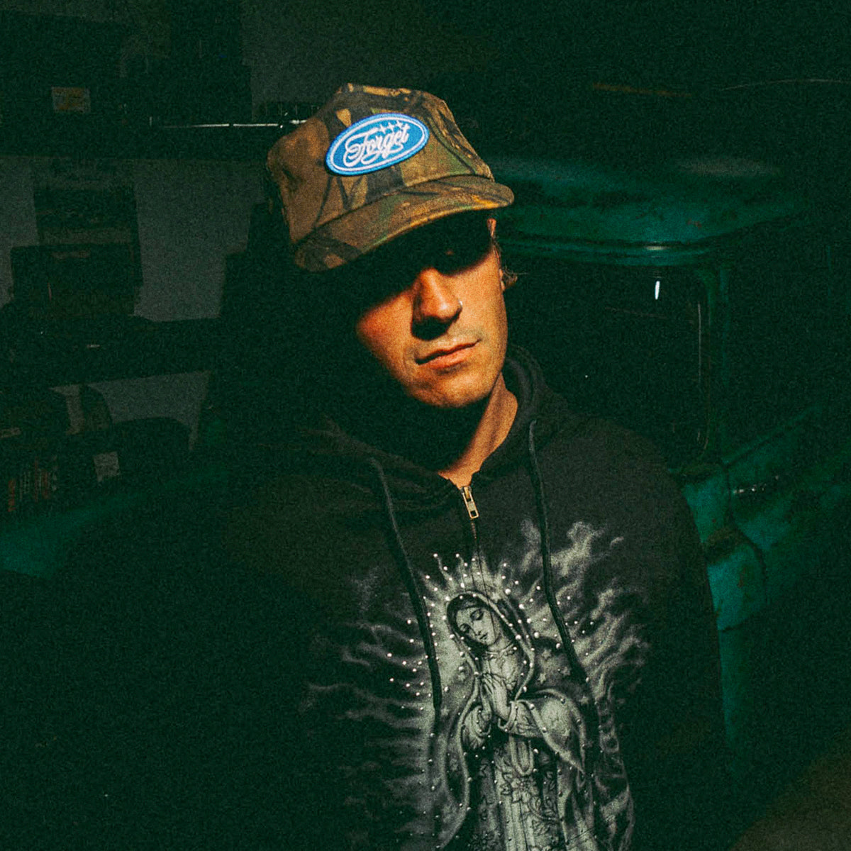 Oval Patch Hat (Camo)